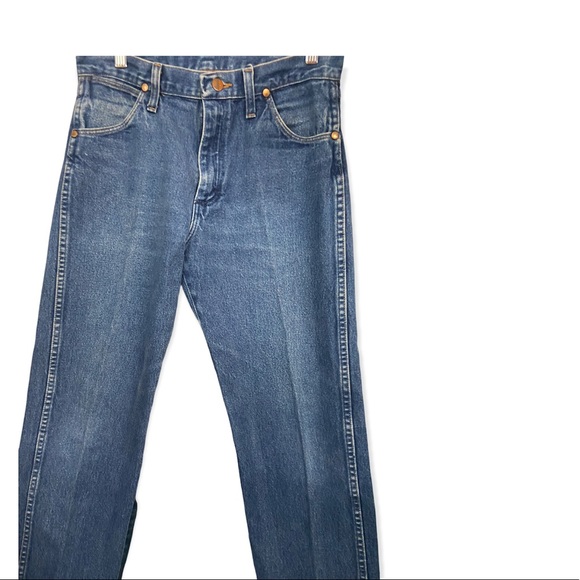 Vintage Wrangler Medium Wash High Rise Jeans - Picture 7 of 14